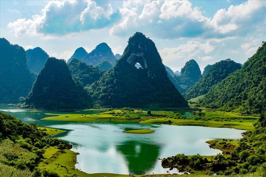 Núi Mắt Thần Cao Bằng – Tuyệt Tác Thiên Nhiên Độc Nhất